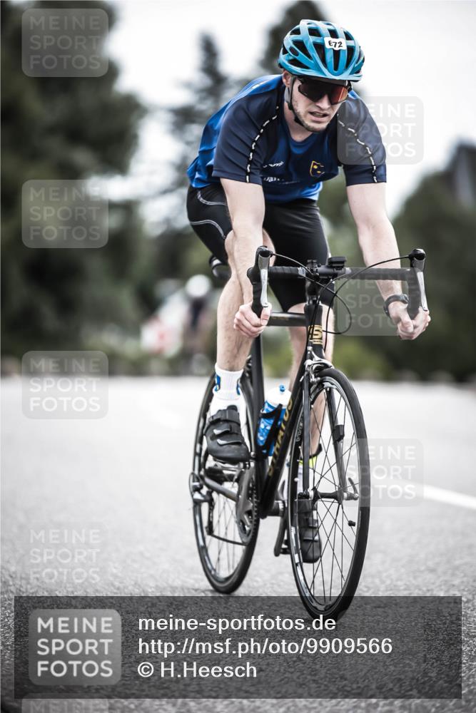 21.06.2026 - 29. Vierlanden-Triathlon H.Heesch http://msf.ph/oto/9909566 21.06.2026 11:54:41 Radfahren 667, 672, 766, 773 meine-sportfotos.de