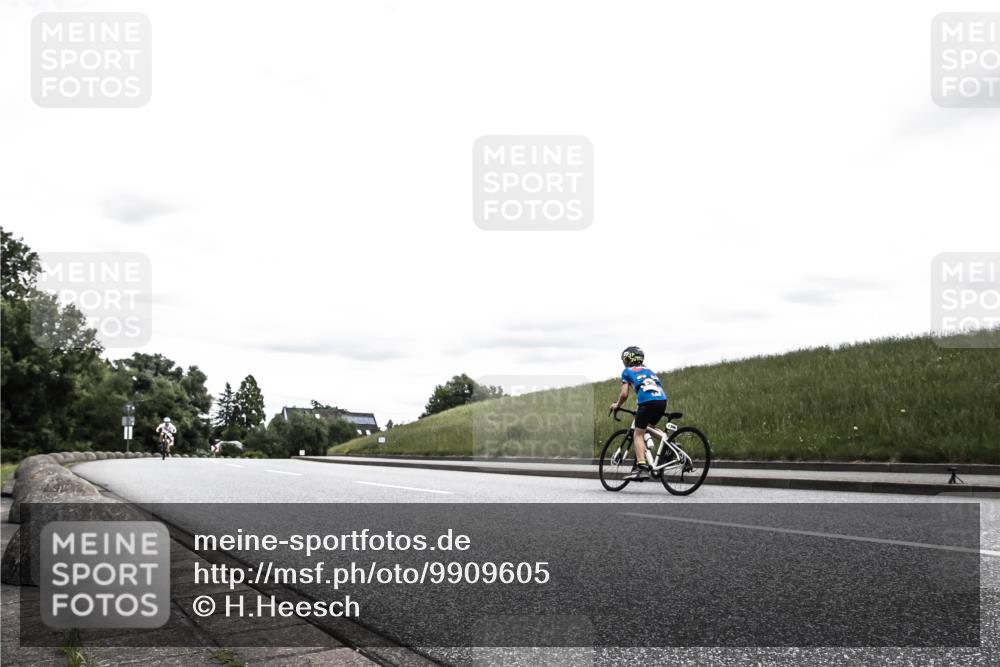21.06.2026 - 29. Vierlanden-Triathlon H.Heesch http://msf.ph/oto/9909605 21.06.2026 14:59:36 Radfahren 1315 meine-sportfotos.de