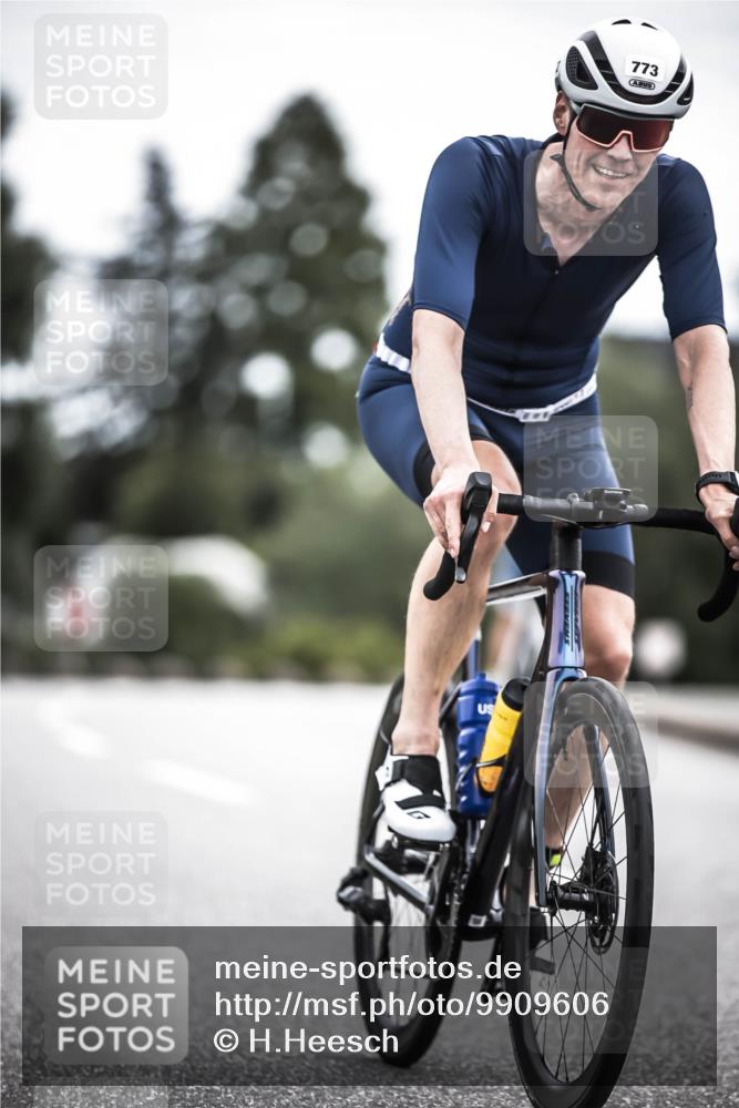 21.06.2026 - 29. Vierlanden-Triathlon H.Heesch http://msf.ph/oto/9909606 21.06.2026 11:54:47 Radfahren 766, 773, 901 meine-sportfotos.de