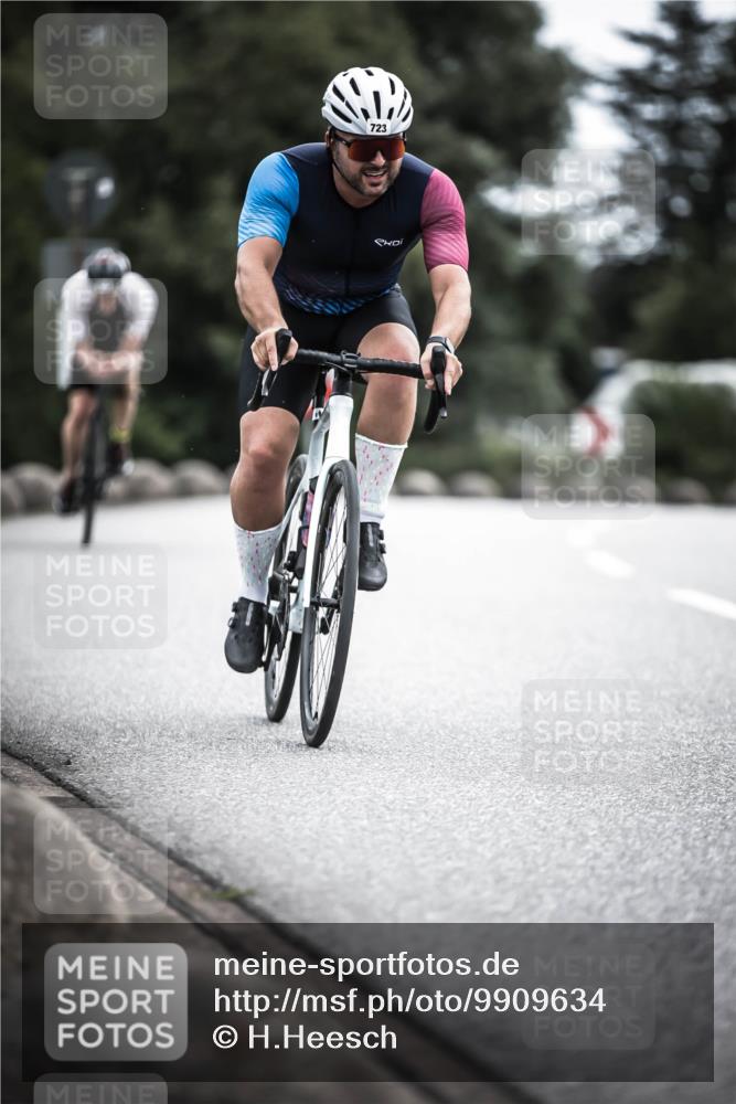 21.06.2026 - 29. Vierlanden-Triathlon H.Heesch http://msf.ph/oto/9909634 21.06.2026 11:55:17 Radfahren 225, 723, 767, 781, 803 meine-sportfotos.de