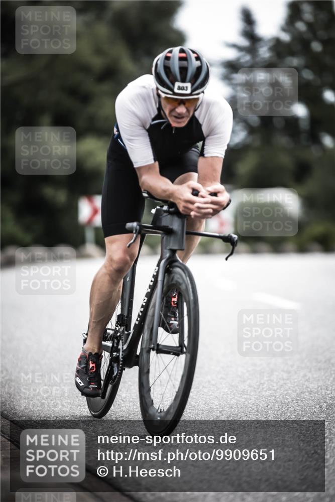 21.06.2026 - 29. Vierlanden-Triathlon H.Heesch http://msf.ph/oto/9909651 21.06.2026 11:55:19 Radfahren 225, 680, 723, 767, 781, 803 meine-sportfotos.de