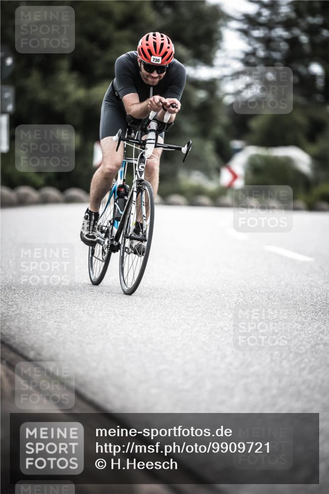 21.06.2026 - 29. Vierlanden-Triathlon H.Heesch http://msf.ph/oto/9909721 21.06.2026 11:55:55 Radfahren 730, 752 meine-sportfotos.de