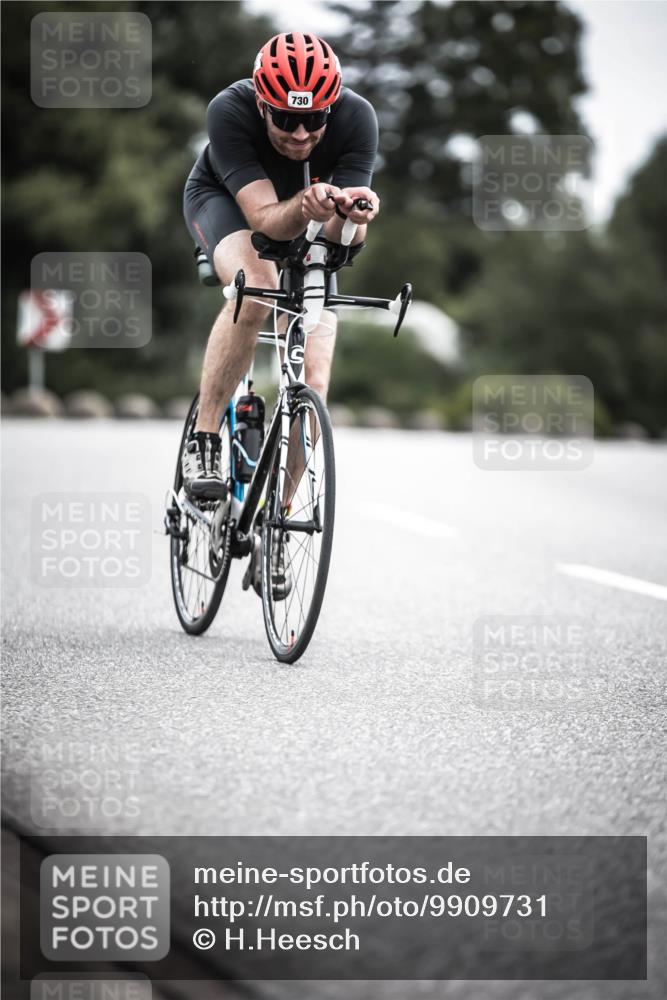 21.06.2026 - 29. Vierlanden-Triathlon H.Heesch http://msf.ph/oto/9909731 21.06.2026 11:55:56 Radfahren 730, 752 meine-sportfotos.de