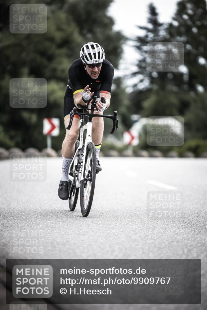21.06.2026 - 29. Vierlanden-Triathlon H.Heesch http://msf.ph/oto/9909767 21.06.2026 11:56:07 Radfahren 273, 663, 748, 756, 882 meine-sportfotos.de