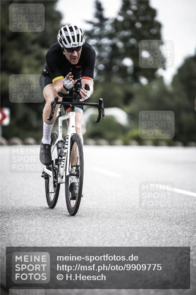 21.06.2026 - 29. Vierlanden-Triathlon H.Heesch http://msf.ph/oto/9909775 21.06.2026 11:56:08 Radfahren 273, 663, 748, 756, 882 meine-sportfotos.de