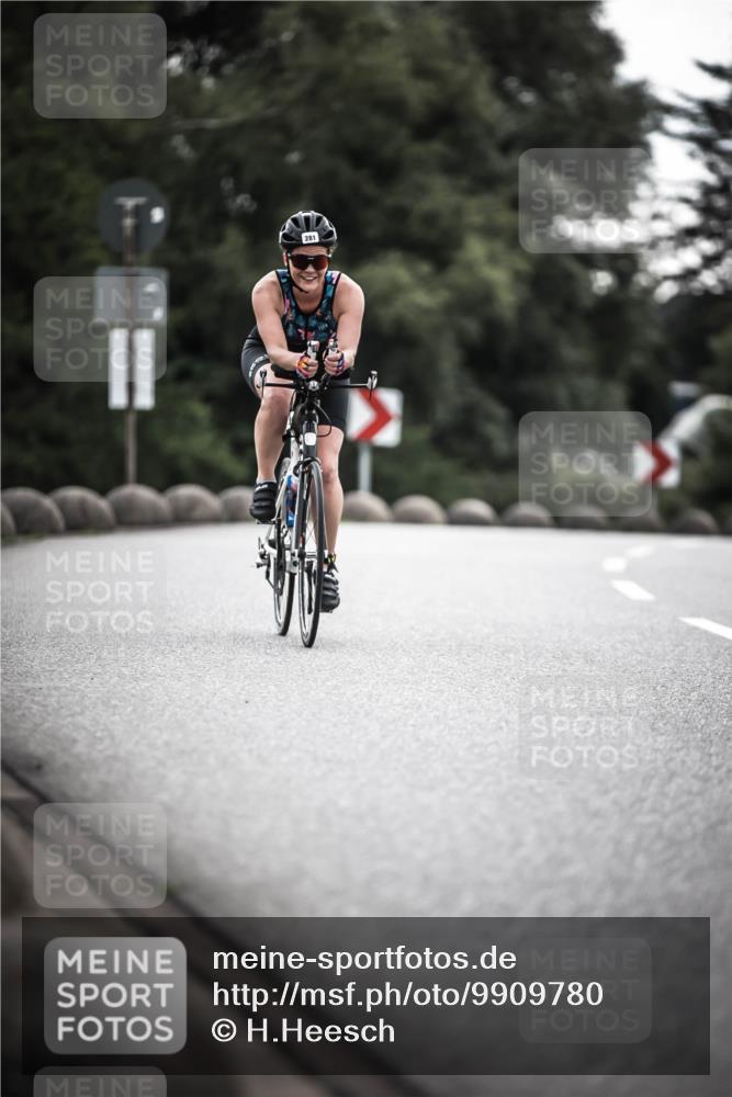 21.06.2026 - 29. Vierlanden-Triathlon H.Heesch http://msf.ph/oto/9909780 21.06.2026 09:29:48 Radfahren 88, 281 meine-sportfotos.de
