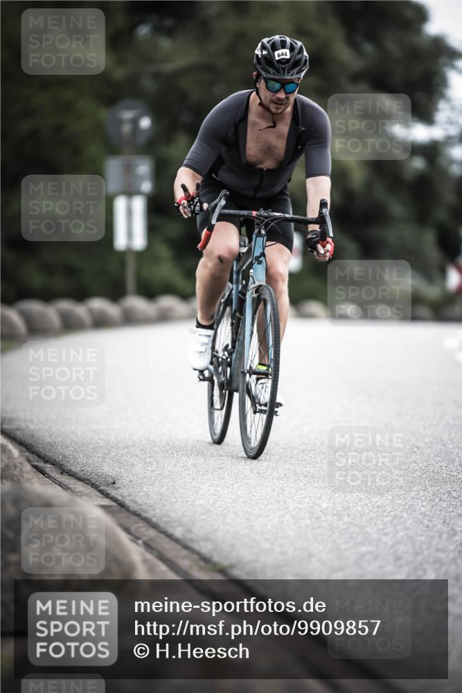 21.06.2026 - 29. Vierlanden-Triathlon H.Heesch http://msf.ph/oto/9909857 21.06.2026 11:56:27 Radfahren 644, 704, 785, 887 meine-sportfotos.de