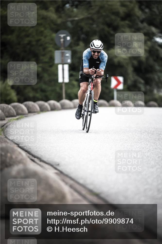 21.06.2026 - 29. Vierlanden-Triathlon H.Heesch http://msf.ph/oto/9909874 21.06.2026 11:56:31 Radfahren 644, 776, 785, 897 meine-sportfotos.de