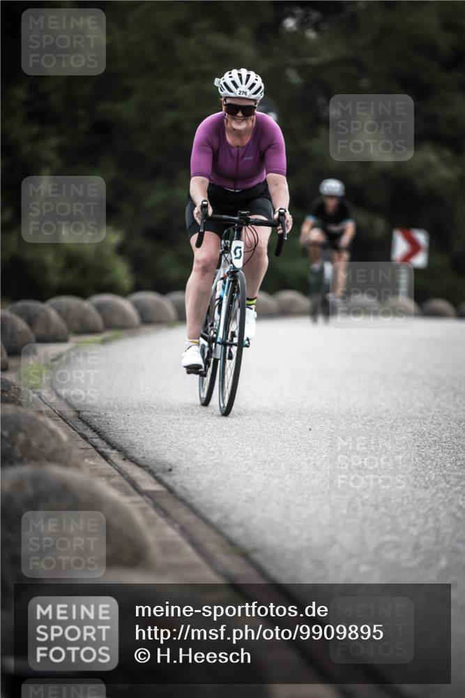 21.06.2026 - 29. Vierlanden-Triathlon H.Heesch http://msf.ph/oto/9909895 21.06.2026 09:30:04 Radfahren 38, 59, 82, 100, 109, 163, 174, 232, 276 meine-sportfotos.de