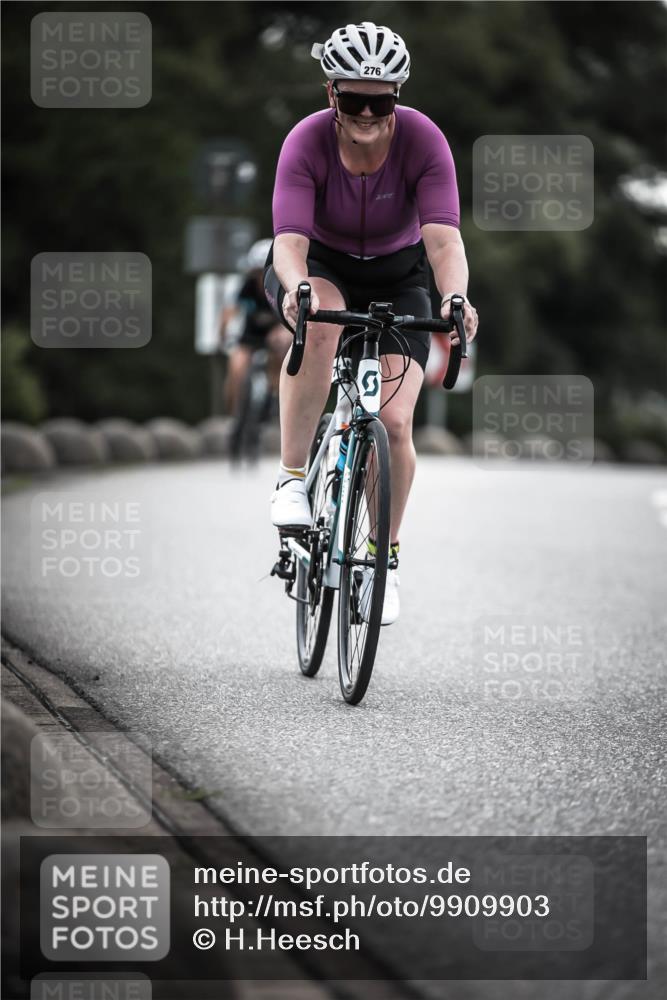 21.06.2026 - 29. Vierlanden-Triathlon H.Heesch http://msf.ph/oto/9909903 21.06.2026 09:30:04 Radfahren 38, 59, 82, 100, 109, 163, 174, 232, 276 meine-sportfotos.de