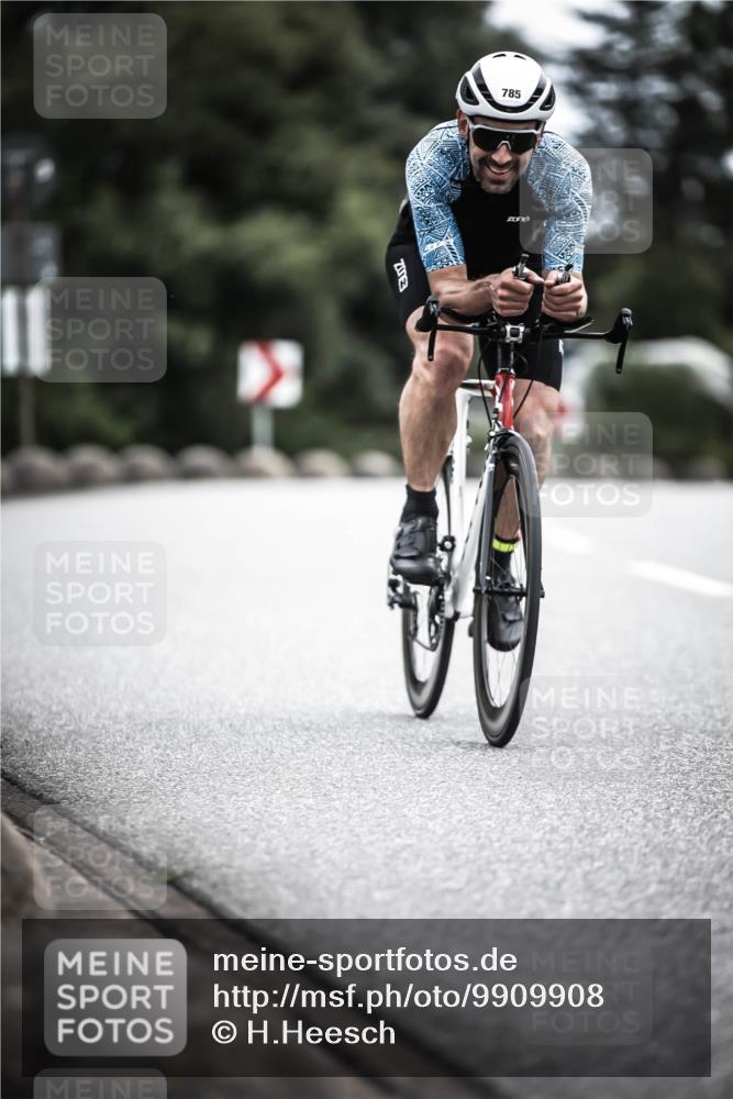 21.06.2026 - 29. Vierlanden-Triathlon H.Heesch http://msf.ph/oto/9909908 21.06.2026 11:56:32 Radfahren 776, 785, 897 meine-sportfotos.de