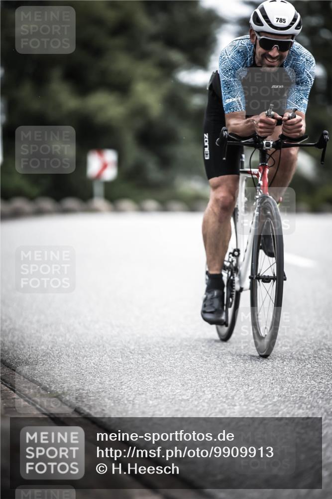 21.06.2026 - 29. Vierlanden-Triathlon H.Heesch http://msf.ph/oto/9909913 21.06.2026 11:56:32 Radfahren 776, 785, 897 meine-sportfotos.de