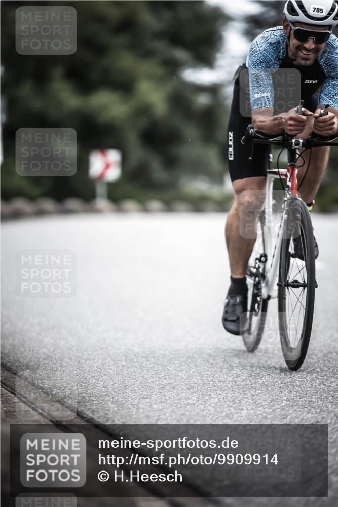 21.06.2026 - 29. Vierlanden-Triathlon H.Heesch http://msf.ph/oto/9909914 21.06.2026 11:56:32 Radfahren 776, 785, 897 meine-sportfotos.de