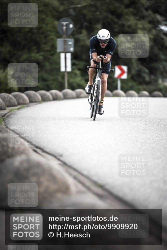 21.06.2026 - 29. Vierlanden-Triathlon H.Heesch http://msf.ph/oto/9909920 21.06.2026 11:56:44 Radfahren 243, 638, 677, 754, 817, 827, 879 meine-sportfotos.de
