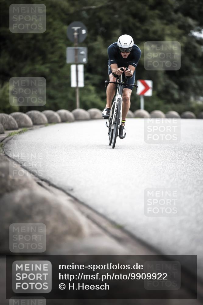 21.06.2026 - 29. Vierlanden-Triathlon H.Heesch http://msf.ph/oto/9909922 21.06.2026 11:56:44 Radfahren 243, 638, 677, 754, 817, 827, 879 meine-sportfotos.de