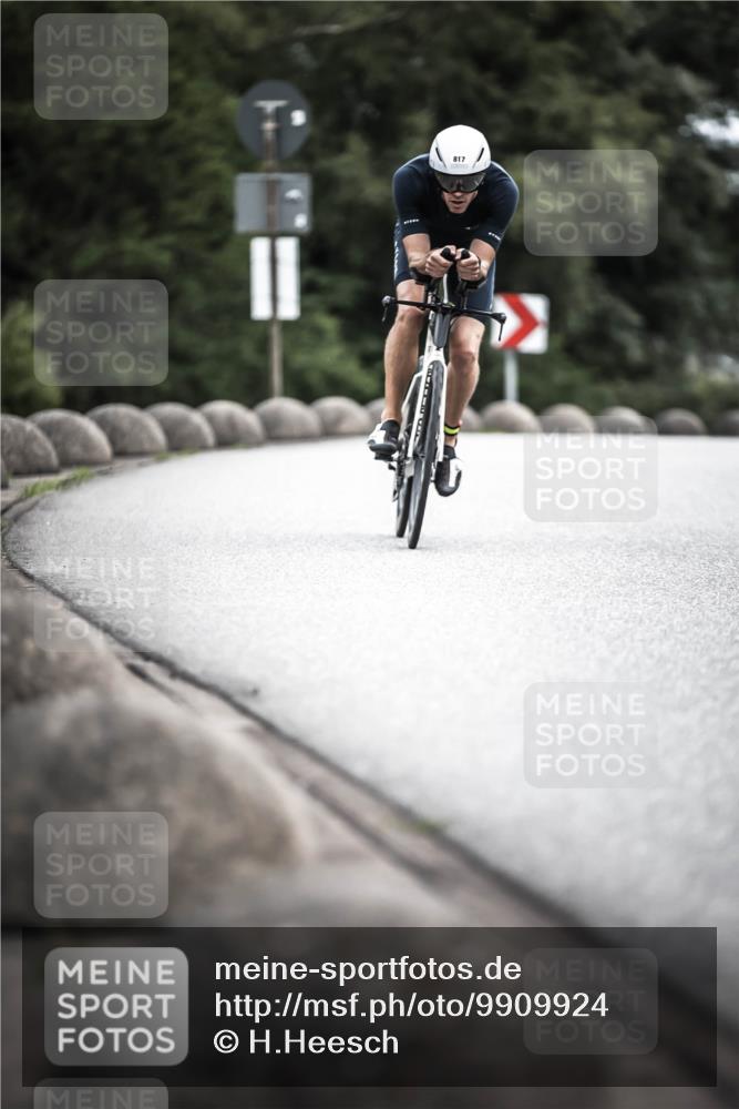 21.06.2026 - 29. Vierlanden-Triathlon H.Heesch http://msf.ph/oto/9909924 21.06.2026 11:56:44 Radfahren 243, 638, 677, 754, 817, 827, 879 meine-sportfotos.de
