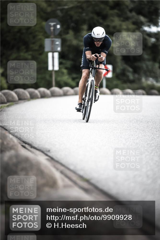 21.06.2026 - 29. Vierlanden-Triathlon H.Heesch http://msf.ph/oto/9909928 21.06.2026 11:56:44 Radfahren 243, 638, 677, 754, 817, 827, 879 meine-sportfotos.de