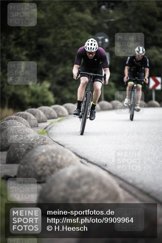 21.06.2026 - 29. Vierlanden-Triathlon H.Heesch http://msf.ph/oto/9909964 21.06.2026 11:56:58 Radfahren 686, 750, 777, 794 meine-sportfotos.de