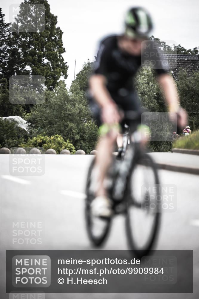 21.06.2026 - 29. Vierlanden-Triathlon H.Heesch http://msf.ph/oto/9909984 21.06.2026 11:57:00 Radfahren 686, 750, 777, 794 meine-sportfotos.de
