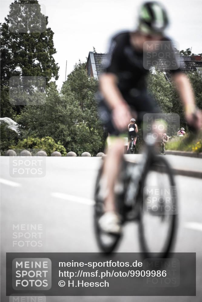 21.06.2026 - 29. Vierlanden-Triathlon H.Heesch http://msf.ph/oto/9909986 21.06.2026 11:57:00 Radfahren 686, 750, 777, 794 meine-sportfotos.de