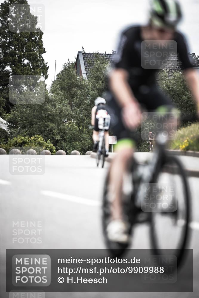 21.06.2026 - 29. Vierlanden-Triathlon H.Heesch http://msf.ph/oto/9909988 21.06.2026 11:57:00 Radfahren 686, 750, 777, 794 meine-sportfotos.de