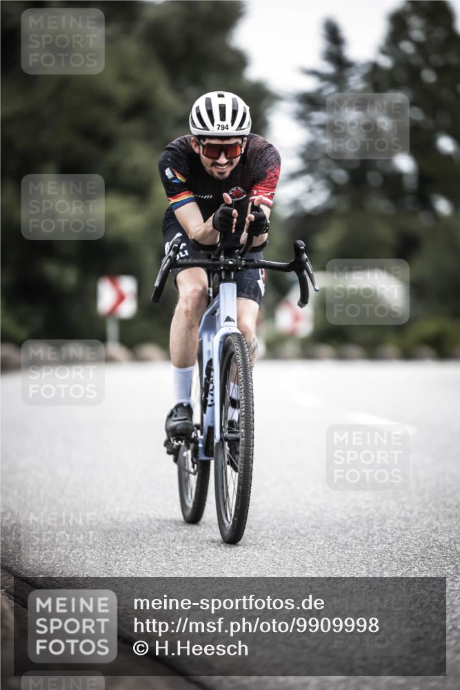 21.06.2026 - 29. Vierlanden-Triathlon H.Heesch http://msf.ph/oto/9909998 21.06.2026 11:57:05 Radfahren 769, 794, 898 meine-sportfotos.de