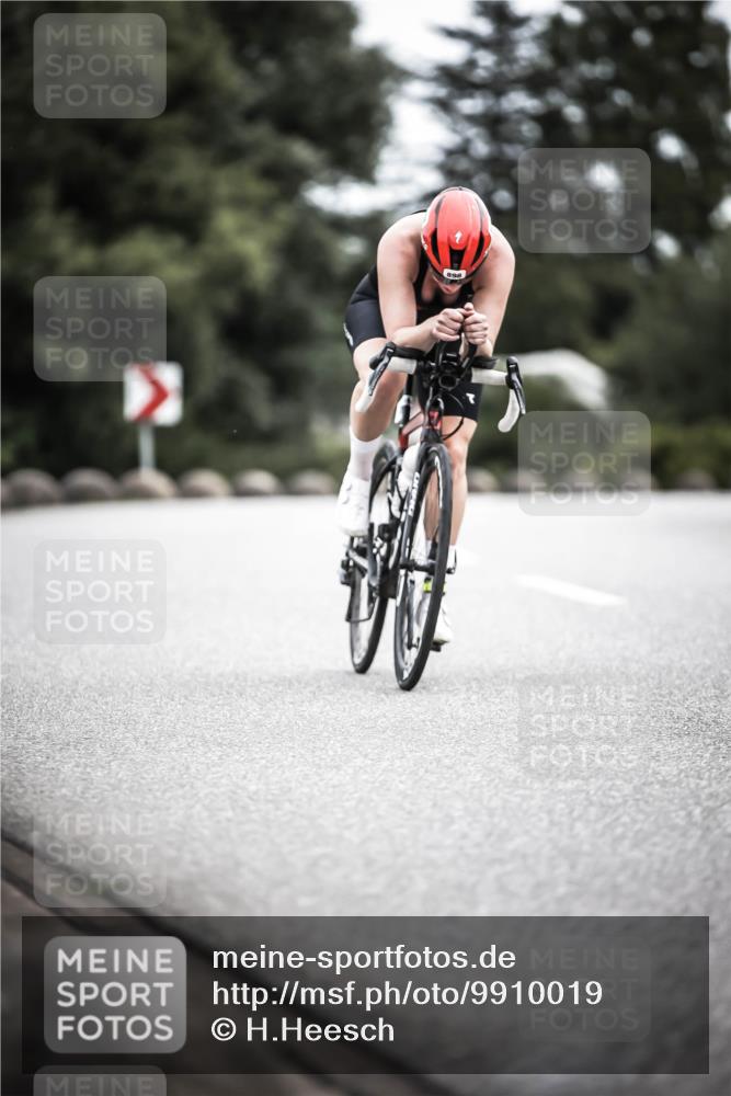 21.06.2026 - 29. Vierlanden-Triathlon H.Heesch http://msf.ph/oto/9910019 21.06.2026 11:57:08 Radfahren 769, 794, 898 meine-sportfotos.de