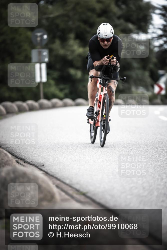 21.06.2026 - 29. Vierlanden-Triathlon H.Heesch http://msf.ph/oto/9910068 21.06.2026 11:57:20 Radfahren 780, 786 meine-sportfotos.de