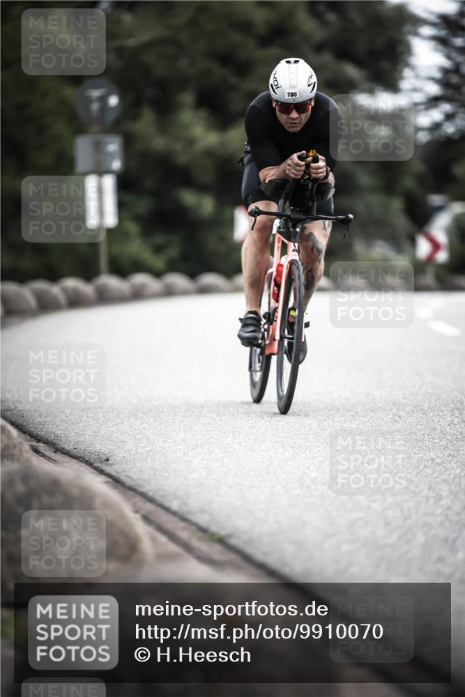 21.06.2026 - 29. Vierlanden-Triathlon H.Heesch http://msf.ph/oto/9910070 21.06.2026 11:57:20 Radfahren 780, 786 meine-sportfotos.de