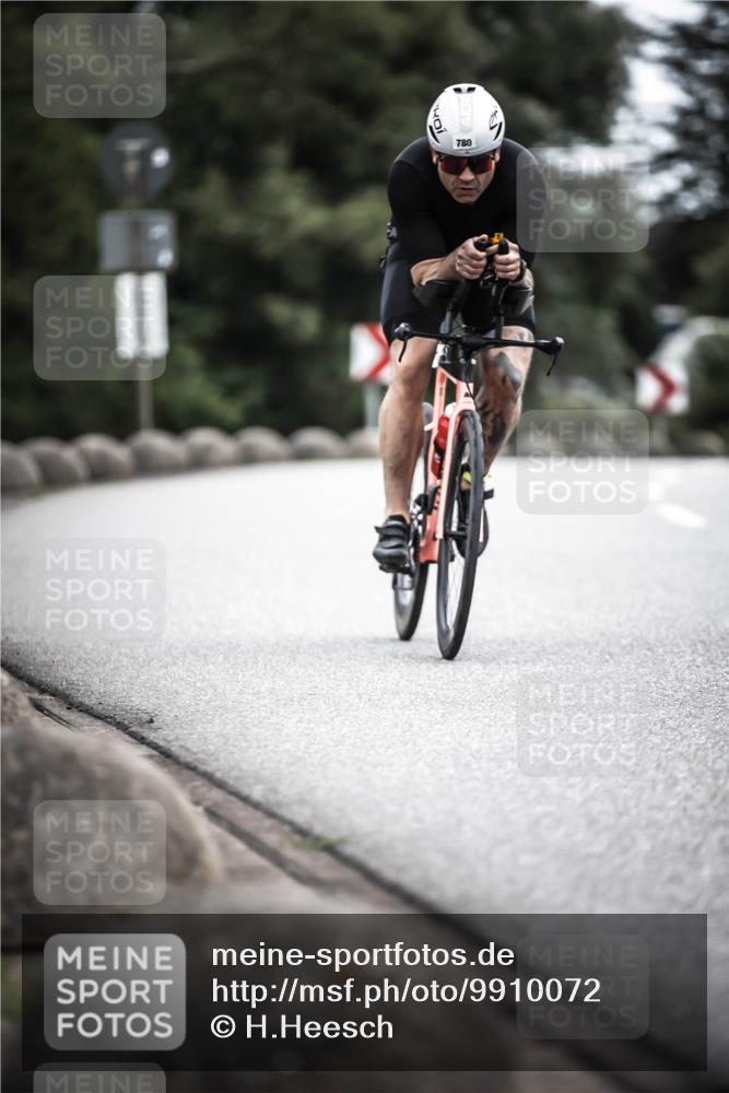 21.06.2026 - 29. Vierlanden-Triathlon H.Heesch http://msf.ph/oto/9910072 21.06.2026 11:57:20 Radfahren 780, 786 meine-sportfotos.de