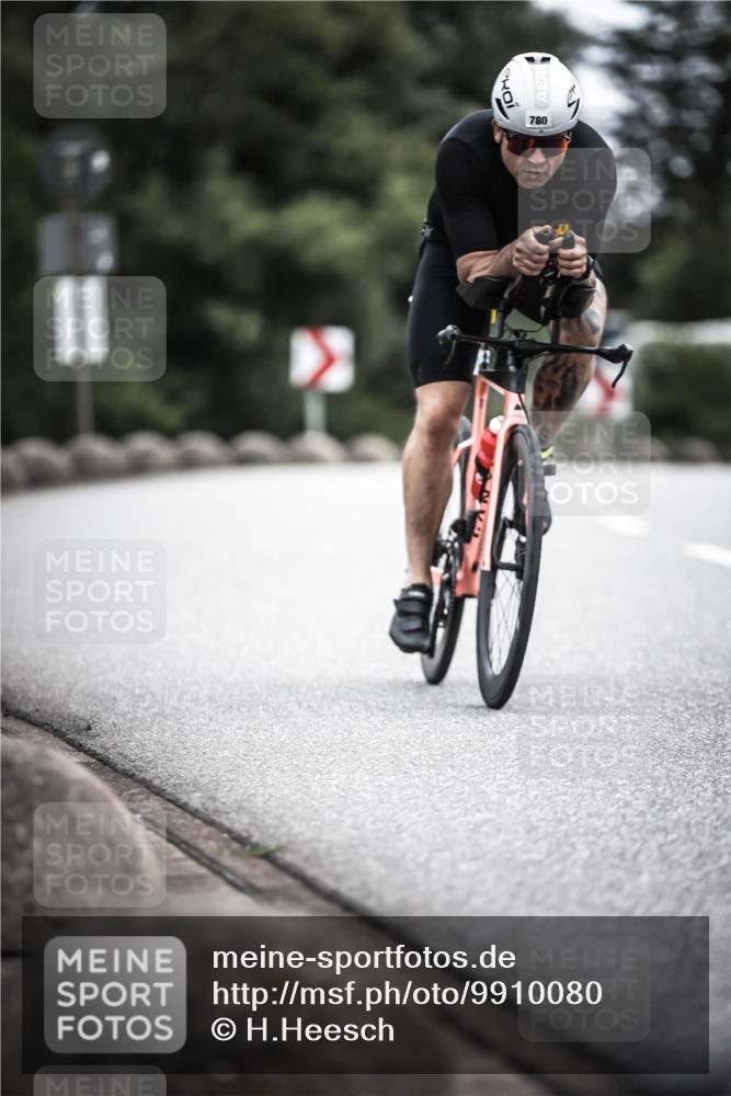 21.06.2026 - 29. Vierlanden-Triathlon H.Heesch http://msf.ph/oto/9910080 21.06.2026 11:57:20 Radfahren 780, 786 meine-sportfotos.de
