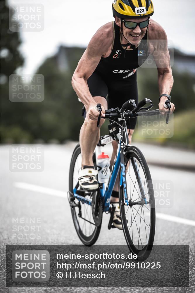 21.06.2026 - 29. Vierlanden-Triathlon H.Heesch http://msf.ph/oto/9910225 21.06.2026 11:58:08 Radfahren 629, 670, 684, 768, 782, 800, 823 meine-sportfotos.de