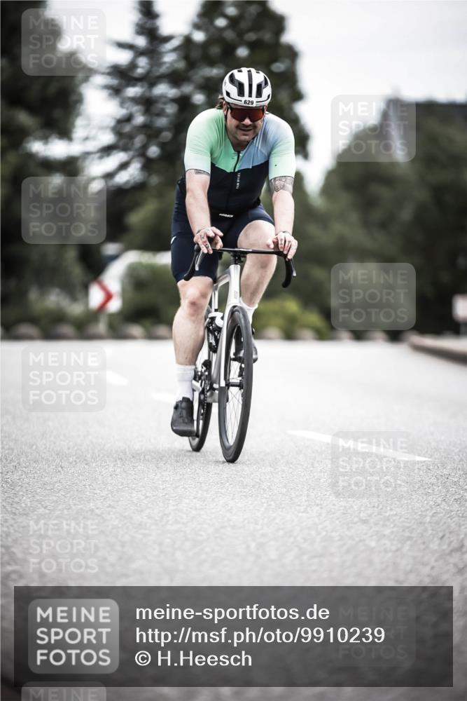 21.06.2026 - 29. Vierlanden-Triathlon H.Heesch http://msf.ph/oto/9910239 21.06.2026 11:58:11 Radfahren 629, 670, 684, 782, 800, 823 meine-sportfotos.de
