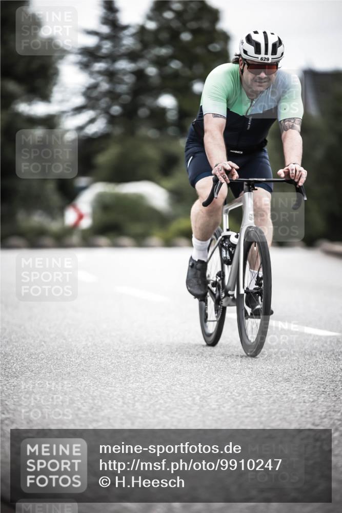 21.06.2026 - 29. Vierlanden-Triathlon H.Heesch http://msf.ph/oto/9910247 21.06.2026 11:58:12 Radfahren 629, 670, 684, 782, 800 meine-sportfotos.de