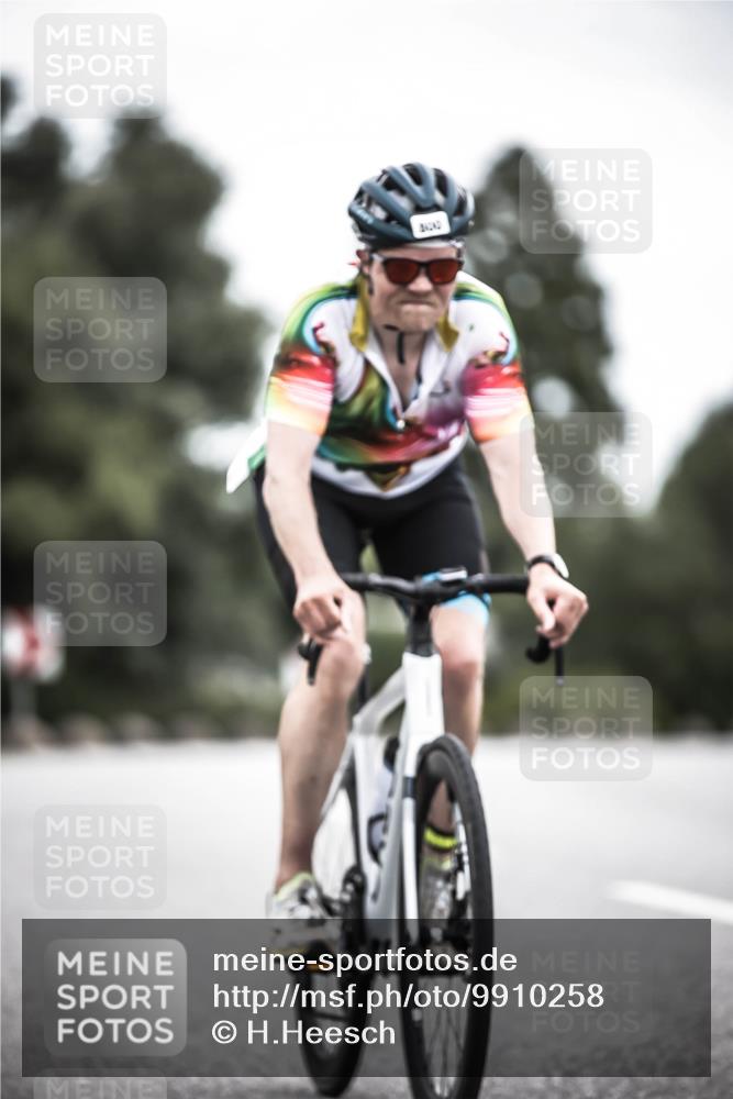 21.06.2026 - 29. Vierlanden-Triathlon H.Heesch http://msf.ph/oto/9910258 21.06.2026 11:58:13 Radfahren 629, 670, 684, 782, 800 meine-sportfotos.de
