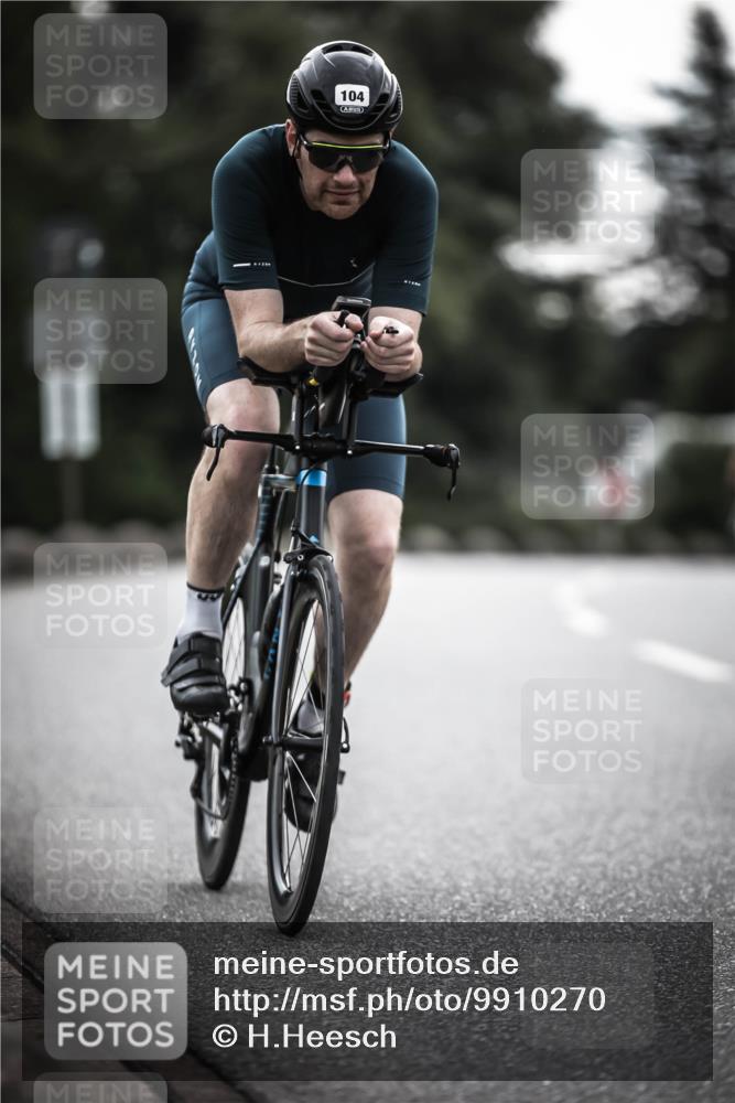 21.06.2026 - 29. Vierlanden-Triathlon H.Heesch http://msf.ph/oto/9910270 21.06.2026 09:31:19 Radfahren 34, 89, 104, 173 meine-sportfotos.de