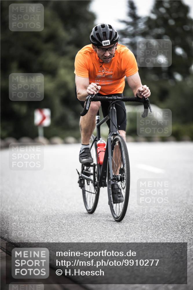 21.06.2026 - 29. Vierlanden-Triathlon H.Heesch http://msf.ph/oto/9910277 21.06.2026 11:58:15 Radfahren 629, 684, 782, 800 meine-sportfotos.de