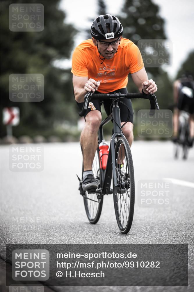 21.06.2026 - 29. Vierlanden-Triathlon H.Heesch http://msf.ph/oto/9910282 21.06.2026 11:58:15 Radfahren 629, 684, 782, 800 meine-sportfotos.de