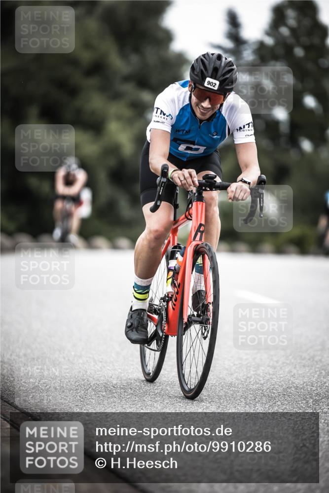 21.06.2026 - 29. Vierlanden-Triathlon H.Heesch http://msf.ph/oto/9910286 21.06.2026 11:58:54 Radfahren 257, 809, 902 meine-sportfotos.de