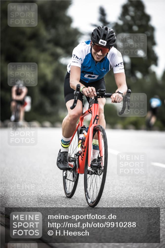21.06.2026 - 29. Vierlanden-Triathlon H.Heesch http://msf.ph/oto/9910288 21.06.2026 11:58:54 Radfahren 257, 809, 902 meine-sportfotos.de