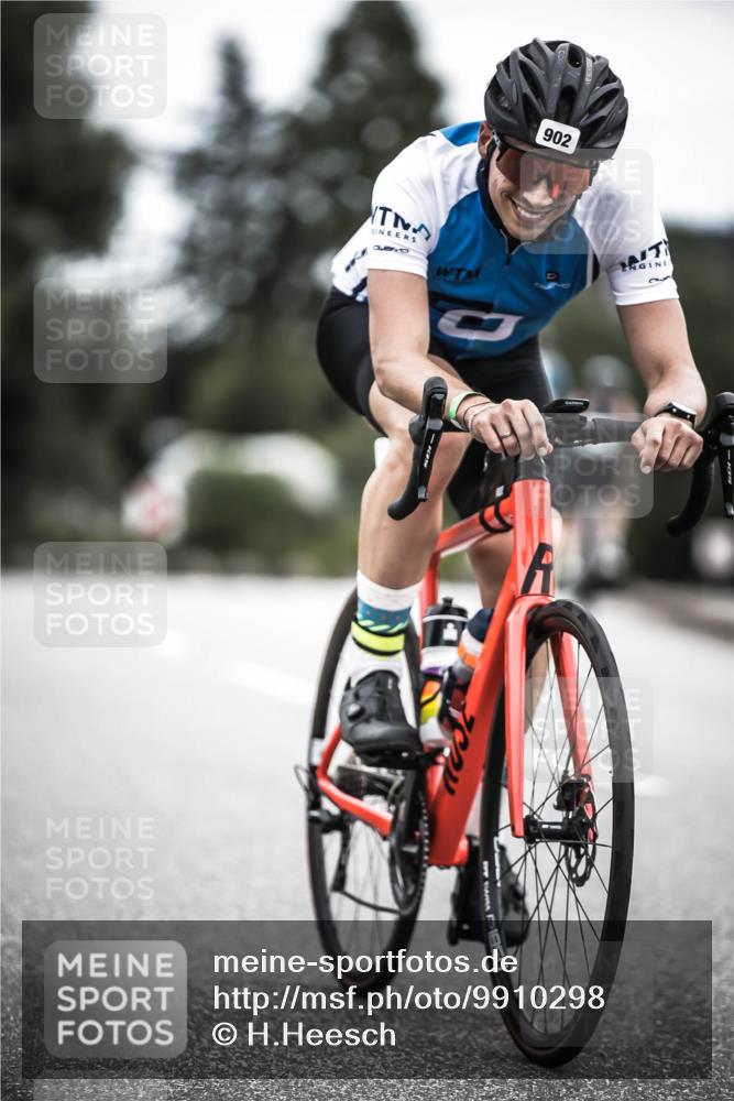 21.06.2026 - 29. Vierlanden-Triathlon H.Heesch http://msf.ph/oto/9910298 21.06.2026 11:58:54 Radfahren 257, 809, 902 meine-sportfotos.de