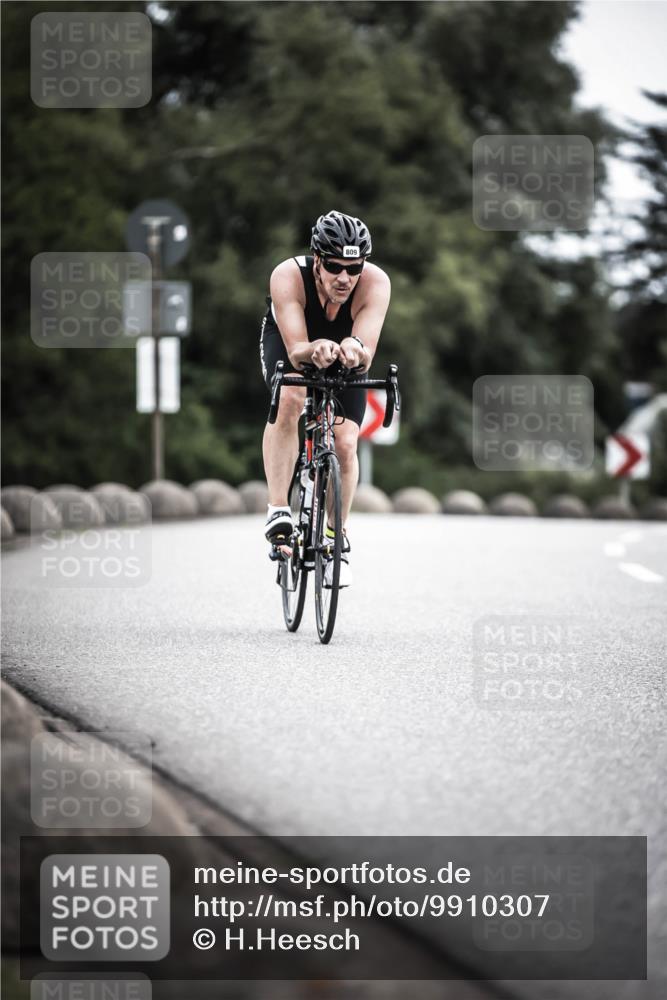 21.06.2026 - 29. Vierlanden-Triathlon H.Heesch http://msf.ph/oto/9910307 21.06.2026 11:58:56 Radfahren 257, 809, 902 meine-sportfotos.de