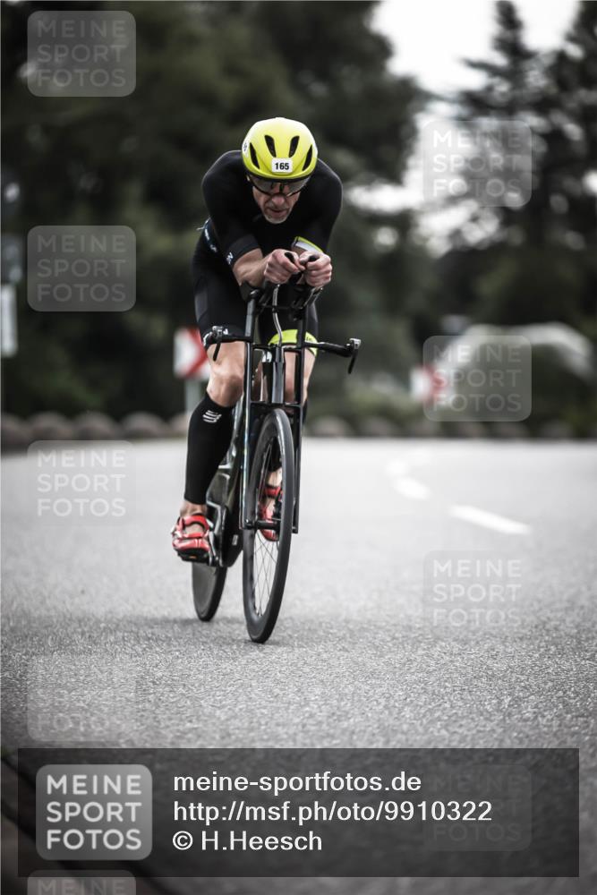 21.06.2026 - 29. Vierlanden-Triathlon H.Heesch http://msf.ph/oto/9910322 21.06.2026 09:31:41 Radfahren 165 meine-sportfotos.de