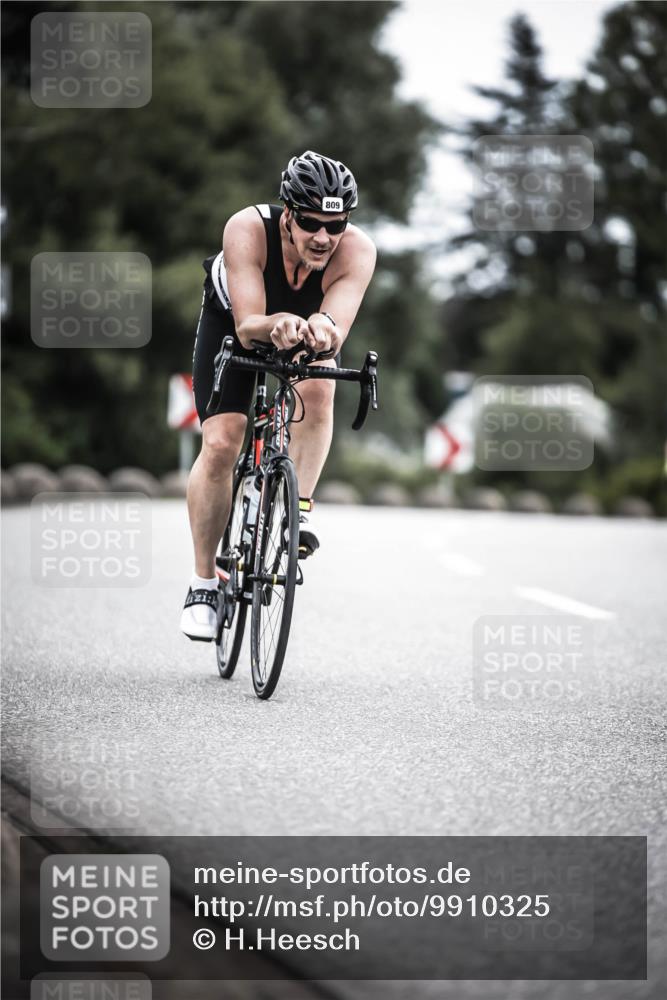 21.06.2026 - 29. Vierlanden-Triathlon H.Heesch http://msf.ph/oto/9910325 21.06.2026 11:58:57 Radfahren 809, 899, 902 meine-sportfotos.de