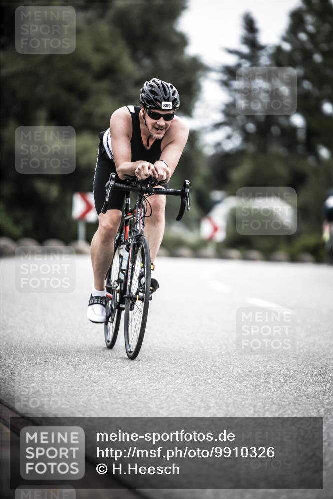 21.06.2026 - 29. Vierlanden-Triathlon H.Heesch http://msf.ph/oto/9910326 21.06.2026 11:58:57 Radfahren 809, 899, 902 meine-sportfotos.de