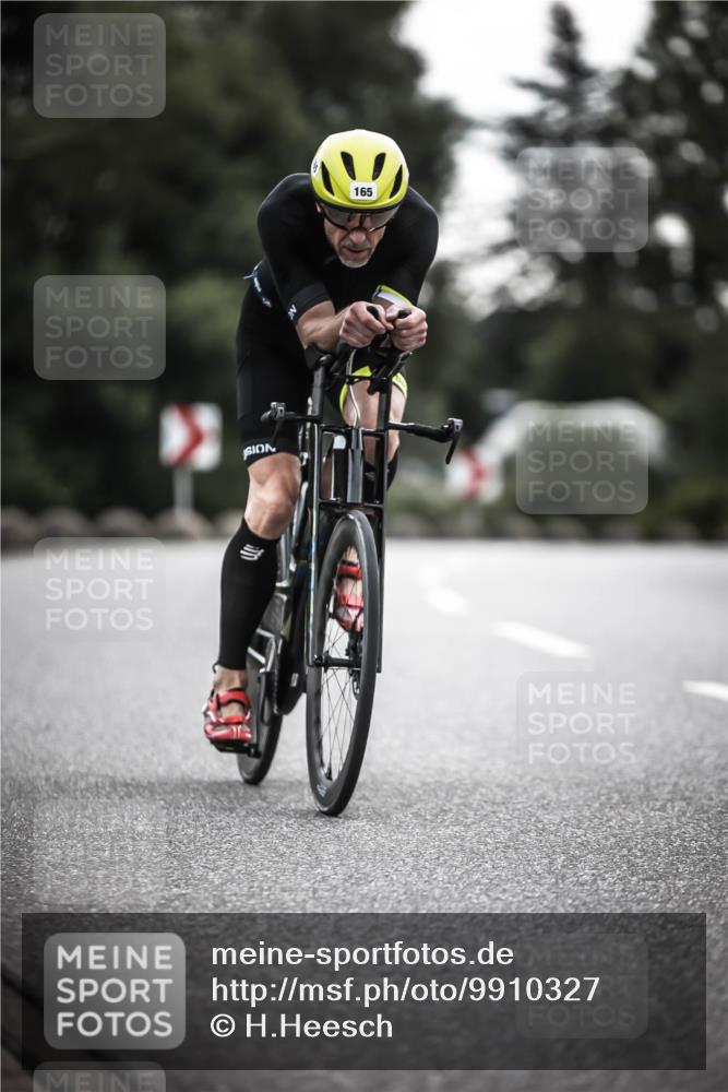 21.06.2026 - 29. Vierlanden-Triathlon H.Heesch http://msf.ph/oto/9910327 21.06.2026 09:31:41 Radfahren 165 meine-sportfotos.de