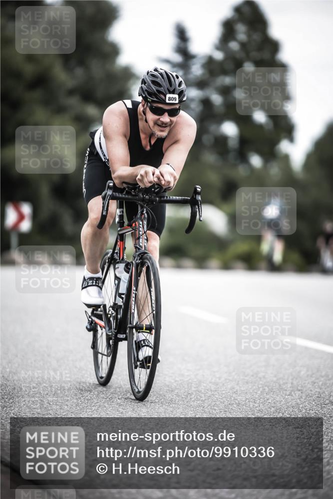 21.06.2026 - 29. Vierlanden-Triathlon H.Heesch http://msf.ph/oto/9910336 21.06.2026 11:58:57 Radfahren 809, 899, 902 meine-sportfotos.de