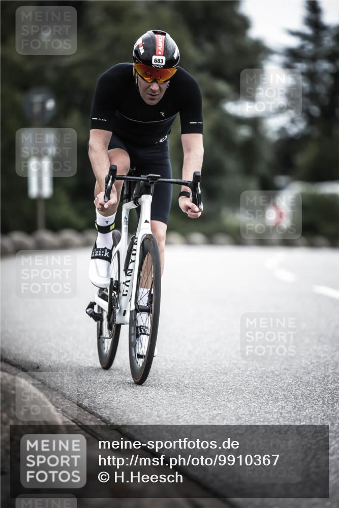 21.06.2026 - 29. Vierlanden-Triathlon H.Heesch http://msf.ph/oto/9910367 21.06.2026 11:59:05 Radfahren 683, 899 meine-sportfotos.de