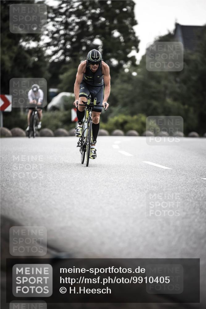 21.06.2026 - 29. Vierlanden-Triathlon H.Heesch http://msf.ph/oto/9910405 21.06.2026 09:32:08 Radfahren 48, 131, 175, 205, 220, 275 meine-sportfotos.de