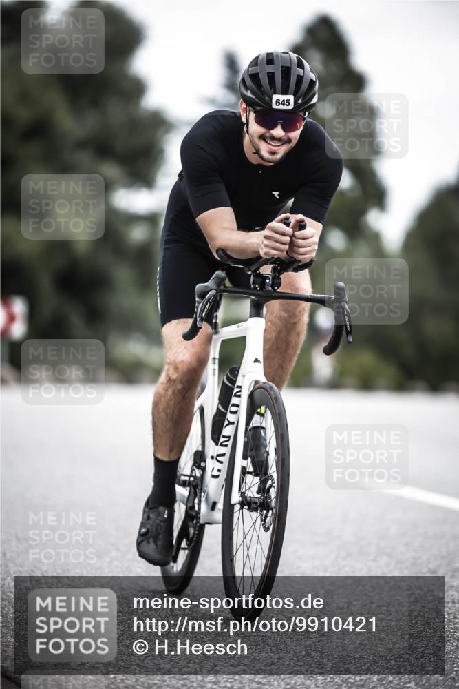 21.06.2026 - 29. Vierlanden-Triathlon H.Heesch http://msf.ph/oto/9910421 21.06.2026 11:59:17 Radfahren 97, 645, 654, 735, 845 meine-sportfotos.de